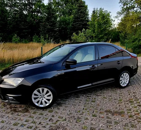 seat toledo Seat Toledo cena 32000 przebieg: 218000, rok produkcji 2014 z Słupsk